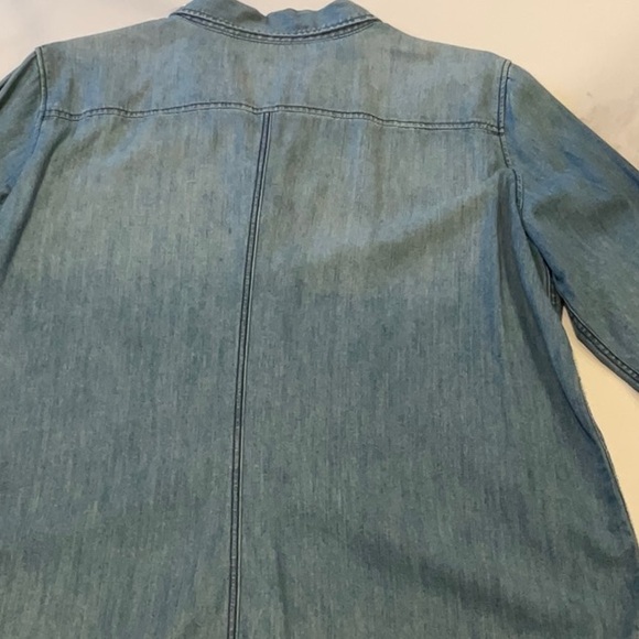 Denim button down - Picture 5 of 6